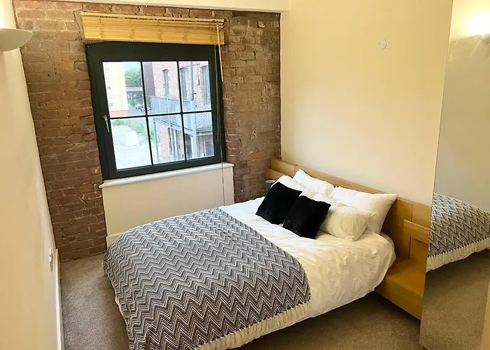 City Center 2 Bedrooms Apartment